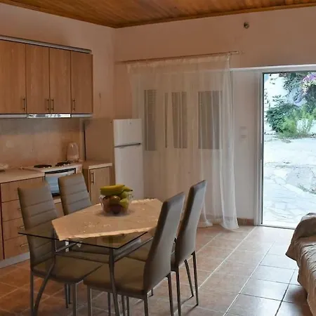 Apartament Giannoylas Hoyse{pigadi Ágios Matthaíos